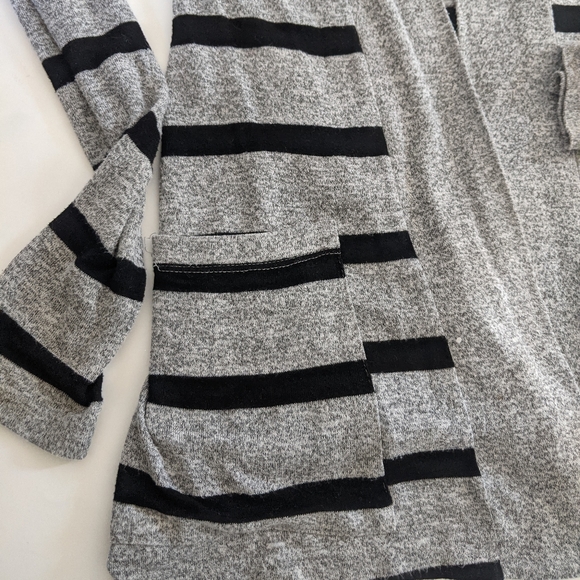 Striped Cardigan - Picture 3 of 4